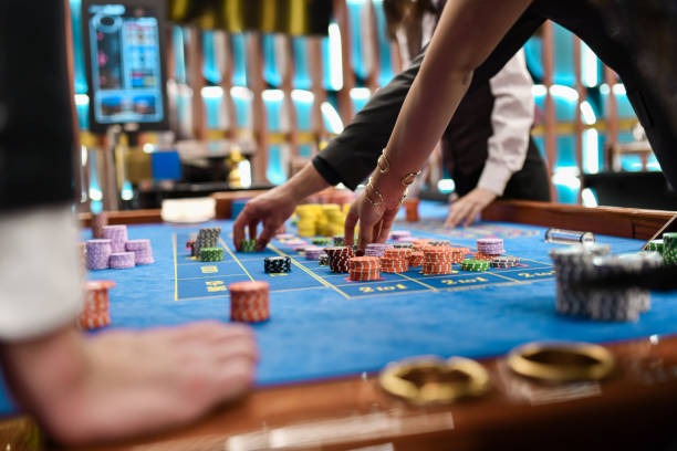 Jewels of Prosperity slot game interface on gogh platform